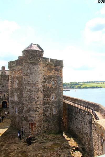Mast tower over outer walls at Blackness Castle. Blackness, Scotland.