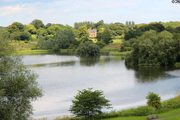 Pond at Linlithgow Palace. Linlithgow, Scotland.