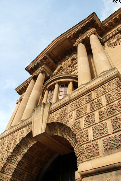 Detail of front facade of Bristol Museum & Art Gallery. Bristol, England.