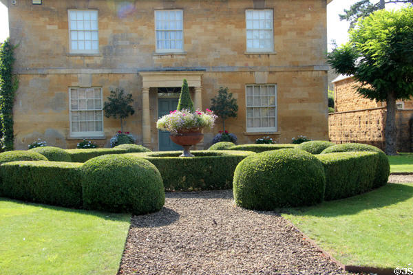 Croft Villa residence with topiary in front. Broadway, England.