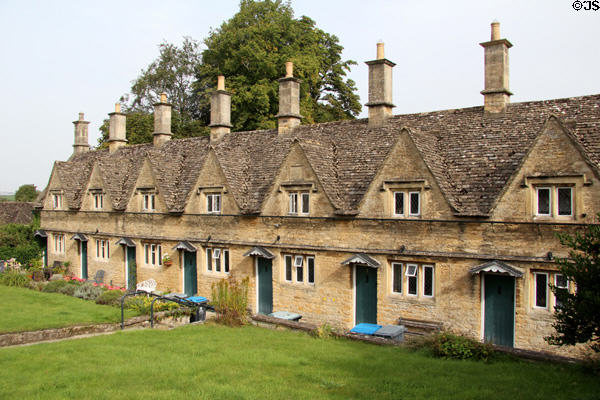 Almshouses (1640) built for 8 poor widows by Henry Cornish, a great benefactor to the town. Chipping Norton, England.