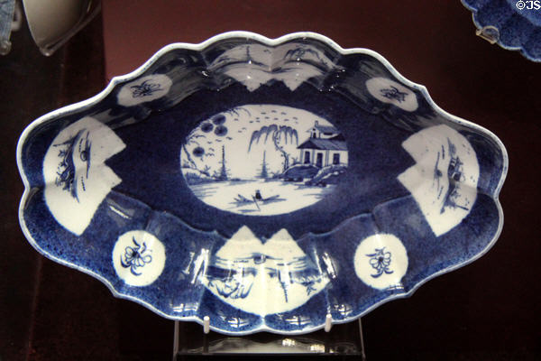 Caughley Porcelain melon shaped dessert dish painted with cobalt blue mock Chinese scenes (c1780) at Coalport China Museum. Ironbridge, England.
