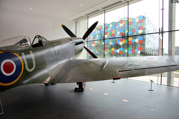 Supermarine Spitfire fighter (LF Mk XVIE) (c1945) at Potteries Museum & Art Gallery. Hanley, Stoke-on-Trent, England.
