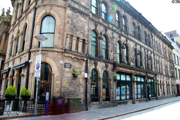 Cloth Ear heritage building on Skipper Street in Cathedral Quarter. Belfast, Northern Ireland.