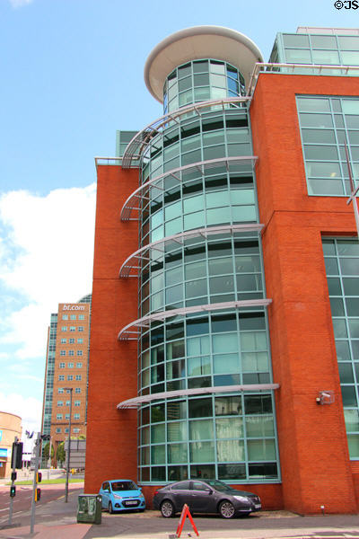 Nine Lanyon Place (2000). Belfast, Northern Ireland. Architect: WDR & RT Taggart.