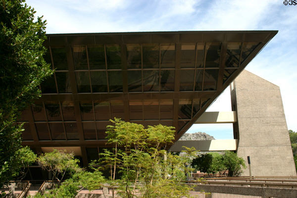 Tempe Municipal Building. Tempe, AZ.