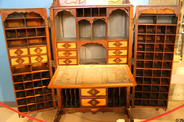 Wooten-style desk could lock shut to keep contents private at Arizona History Museum. Tucson, AZ.