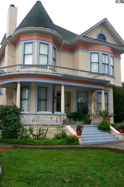 217 Mission St. Santa Cruz, CA. Style: Queen Anne.