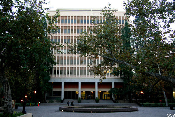 Shepard Ivory Franz Hall (1940) over Inverted Fountain. Los Angeles, CA. Architect: Alliison & Allison.