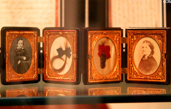 Photos of "Willie" Lincoln & Mary Todd Lincoln at Lincoln Shrine. Redlands, CA.