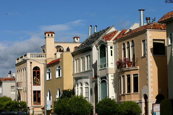 Modern houses in traditional style facing Palace of Fine Arts in Marina district. San Francisco, CA.