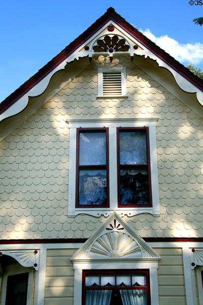 Facade details of Anselm Kaiser House (1897). Yreka, CA.