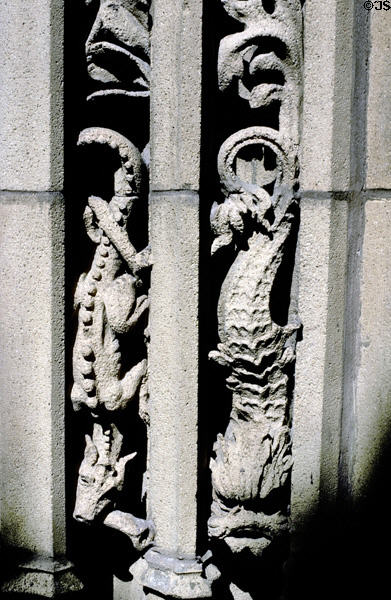 Carved dragons decorating Fisher Building. Chicago, IL.