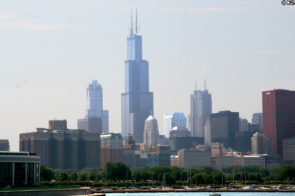 Skyline of Chicago west from Museum Campus. Chicago, IL.