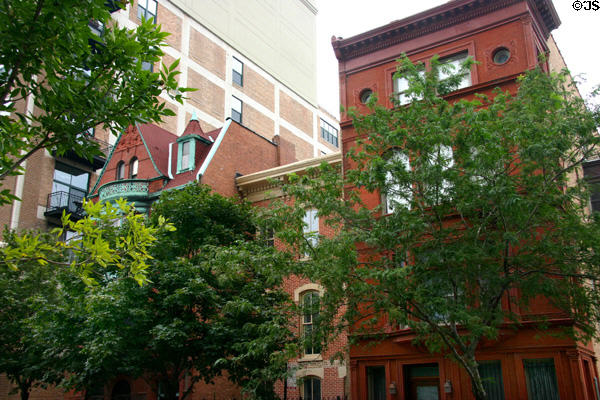 Row houses (c1870-1900) (213-217 Cullerton St.). Chicago, IL.