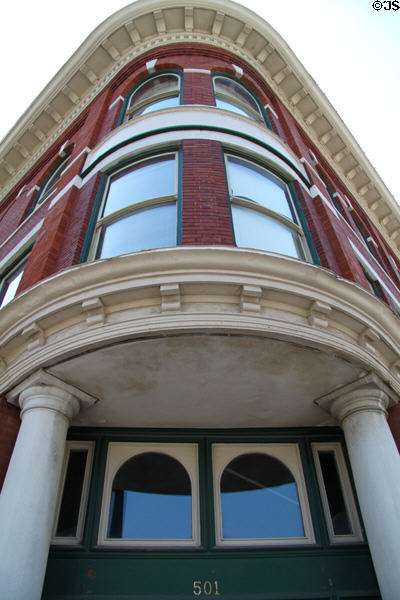 Corner detail of Lawrence Block. Wichita, KS.