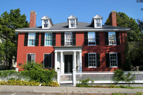 Jackson-Russell-Whitfield House (1782) (26 North St.). Plymouth, MA. Style: Georgian. On National Register.