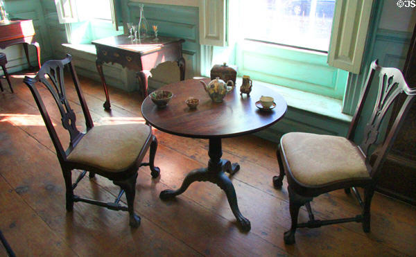Table & chairs in parlor at Jeremiah Lee Mansion. Marblehead, MA.