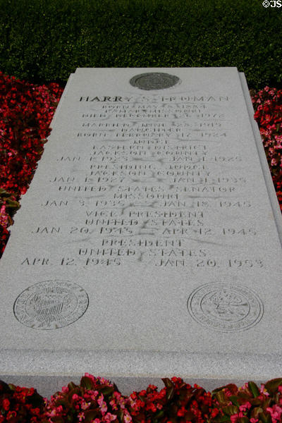 Tomb of Harry S. Truman (1884-1972), Judge, Senator, President in courtyard of Truman Museum. Independence, MO.