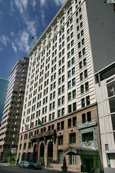 Facade of Commerce Bank & Trust Company. Kansas City, MO.