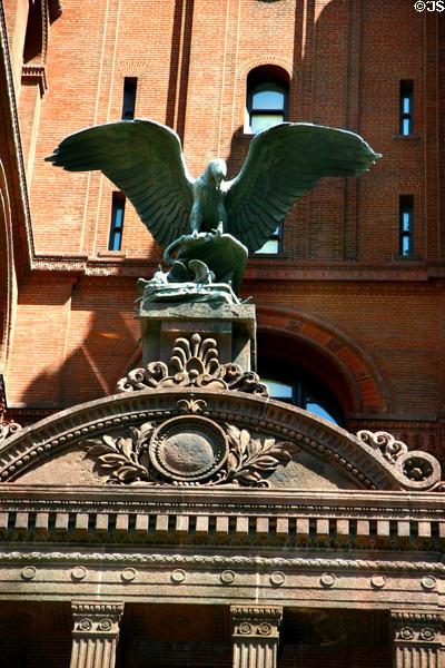 Eagle statue over door of 20 West 9th St. Building. Kansas City, MO.