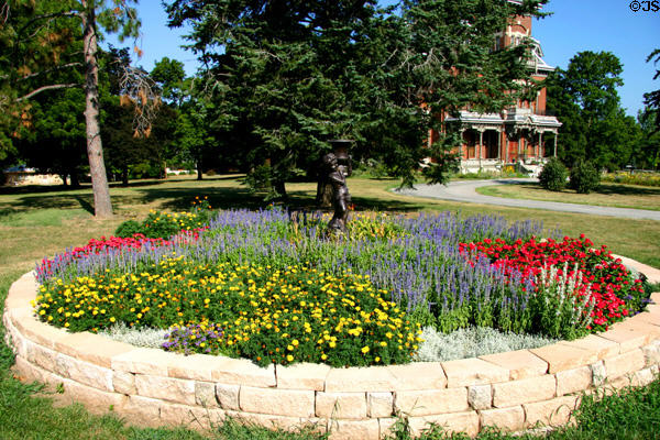 Flower planter at Vaile Mansion. Independence, MO.