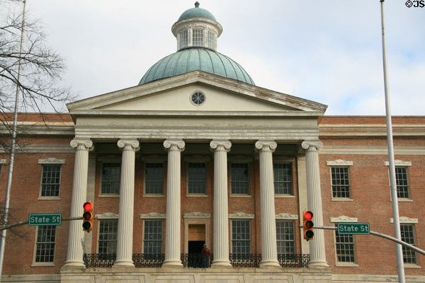 Old Mississippi State Capitol (1839) (State & Capitol) now State Museum. Jackson, MS. Style: Greek Revival. Architect: William Nichols. On National Register.