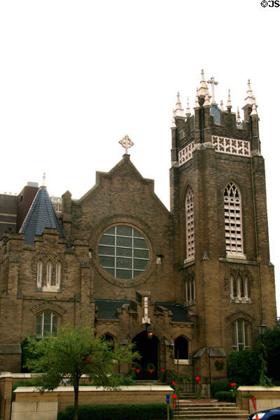 St Andrews Episcopal Cathedral (1903) (305 E Capitol St.). Jackson, MS. Style: Gothic Revival. Architect: Patrick Henry Weathers.