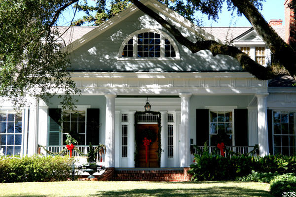 Portal of The Burn. Natchez, MS.