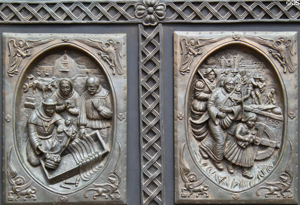 New head of the Franciscan missions arrives with Our Lady La Conquistadora Virgin Mary statue (1625) & church burns in Pueblo revolt (1680) on panels of St. Francis Cathedral bronze door. Santa Fe, NM.