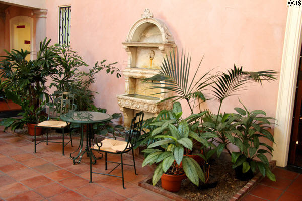 Courtyard sitting area at Hyde House. Glens Falls, NY.