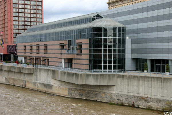 Rochester Riverside Convention Center (1985) over Genesee River at Main St. Bridge. Rochester, NY. Architect: James Stewart Polshek.