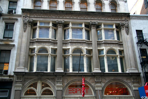 Astor Building (1896) (585 Broadway) (12 floors) (former New Museum of Contemporary Art). New York, NY. Architect: Cleverdon & Putzel.