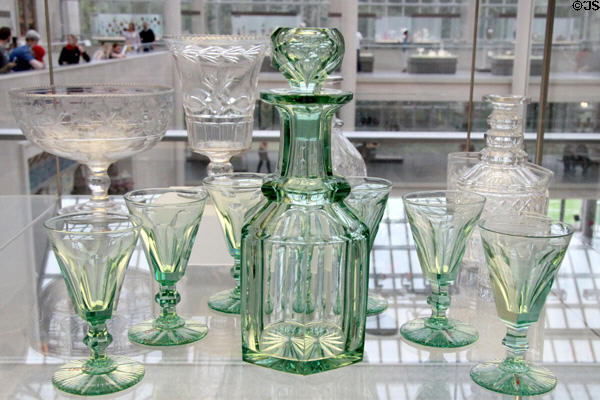 Blown & cut decanter & glass set (1824-40) attrib. Jersey Glass Co. of George Dummer of Jersey City, NJ at Metropolitan Museum of Art. New York, NY.
