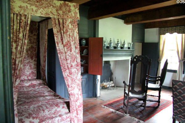 Schenck House parlor with canopy bed at Old Bethpage Village. Old Bethpage, NY.