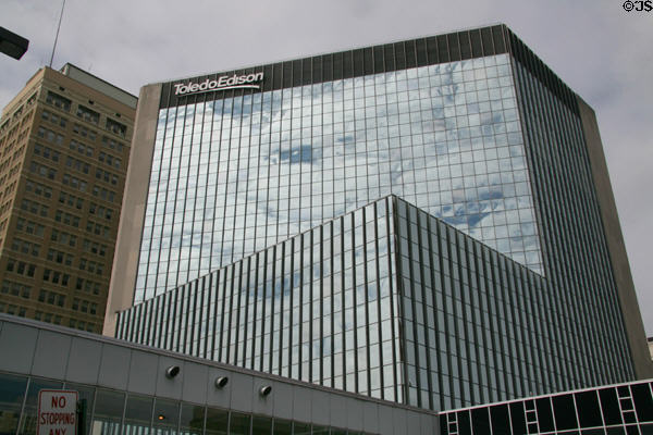 Toledo Edison Plaza facade. Toledo, OH.