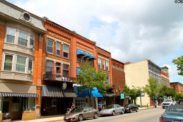 Washington St. streetscape (180-154 S. Washington St.). Tiffin, OH.