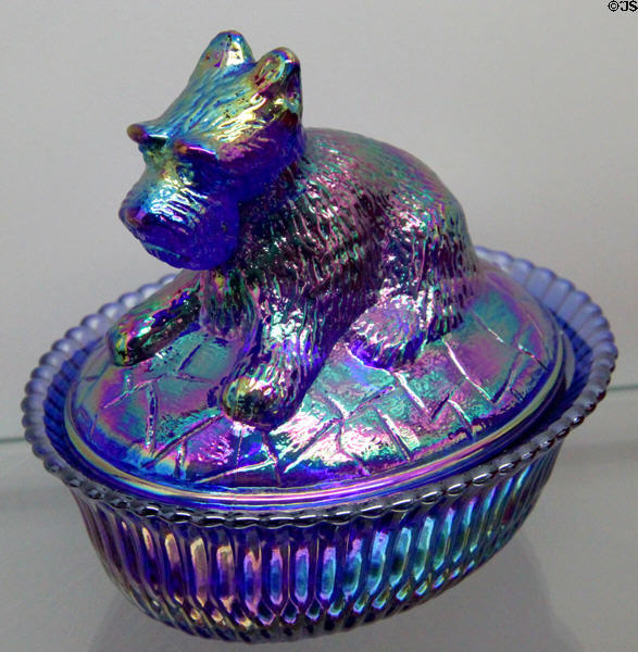 Degenhart glass dog candy dish at Degenhart Paperweight & Glass Museum. Cambridge, OH.
