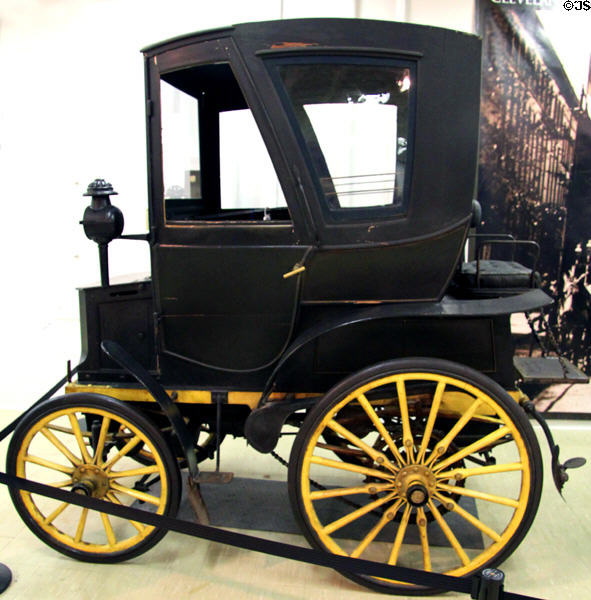Panhard Lavassor Coupe (1895) from Paris at Crawford Auto Aviation Museum of Cleveland History Center. Cleveland, OH.