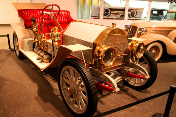 Simplex Model 90 Double Roadster (1909) from New York, NY at Crawford Auto Aviation Museum of Cleveland History Center. Cleveland, OH.