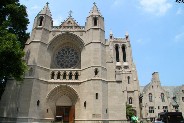 Amasa Stone Memorial Chapel (1909). Cleveland, OH. Architect: Henry Vaughan.