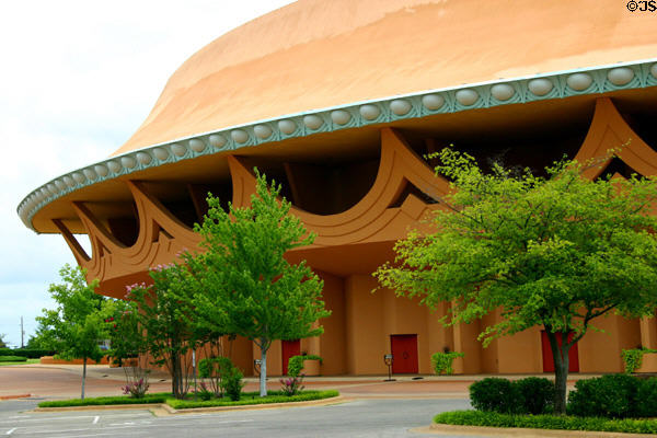 Exterior details of round Bartlesville Community Center. Bartlesville, OK.