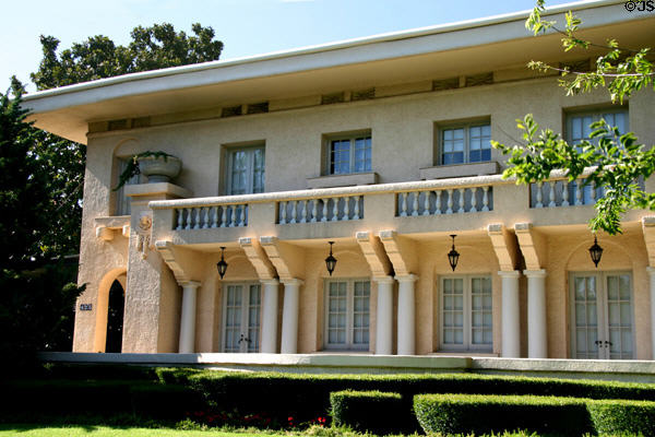 Colonnaded house in Heritage Hills Historical Preservation District. Oklahoma City, OK.