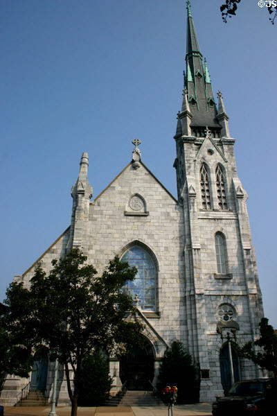 Grace United Methodist Church (1874) served as the state legislature building after fire burned the first capitol building in 1897. Harrisburg, PA. Style: Gothic Revival.