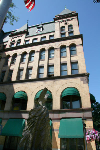 Commercial building (1899) (Market at George St.) above World War II Memorial. York, PA.