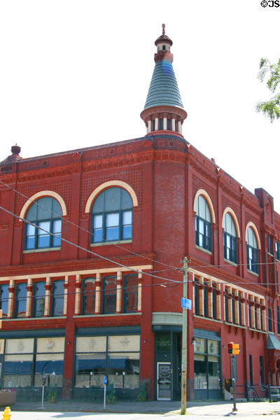Terra-cotta Victorian building with corner tower (302 Penn Ave. at Linden St.). Scranton, PA.