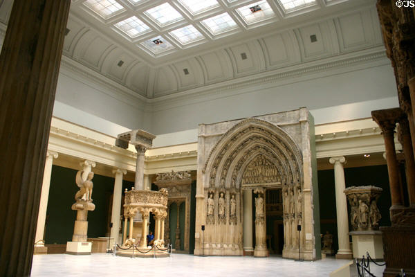 Gallery of architectural reproductions at Carnegie Museum. Pittsburgh, PA.