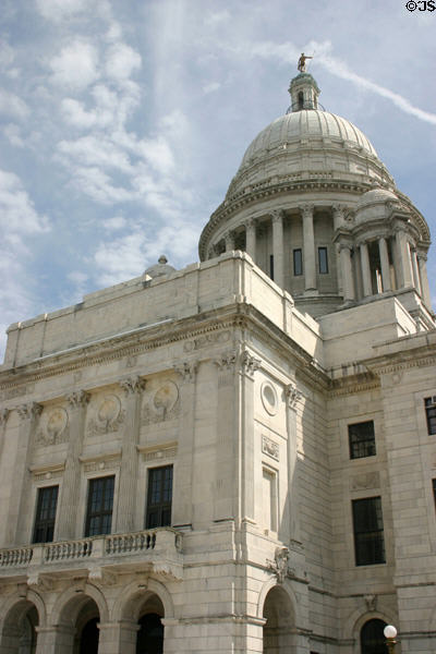 View of dome & facade of Rhode Island State House. Providence, RI.