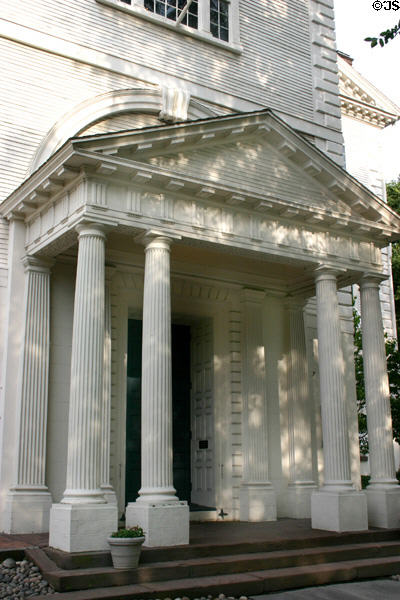 First Baptist Meeting House, the oldest Baptist church in America. Providence, RI.