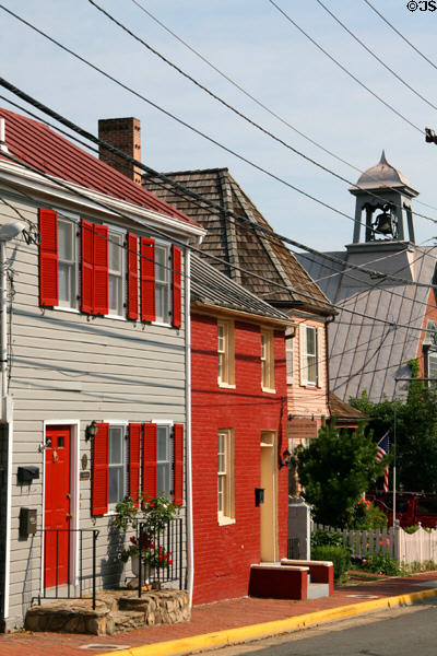 Heritage houses on Wirt St. Leesburg, VA.